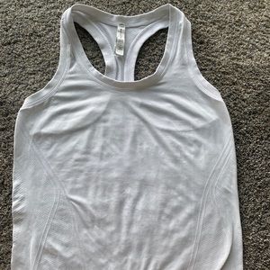 Athleta Momentum Seamless Tank